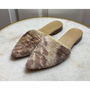 Artemis Design Co Women Brown Velvet Ikat Pointed Toe Mules Slides Size 38